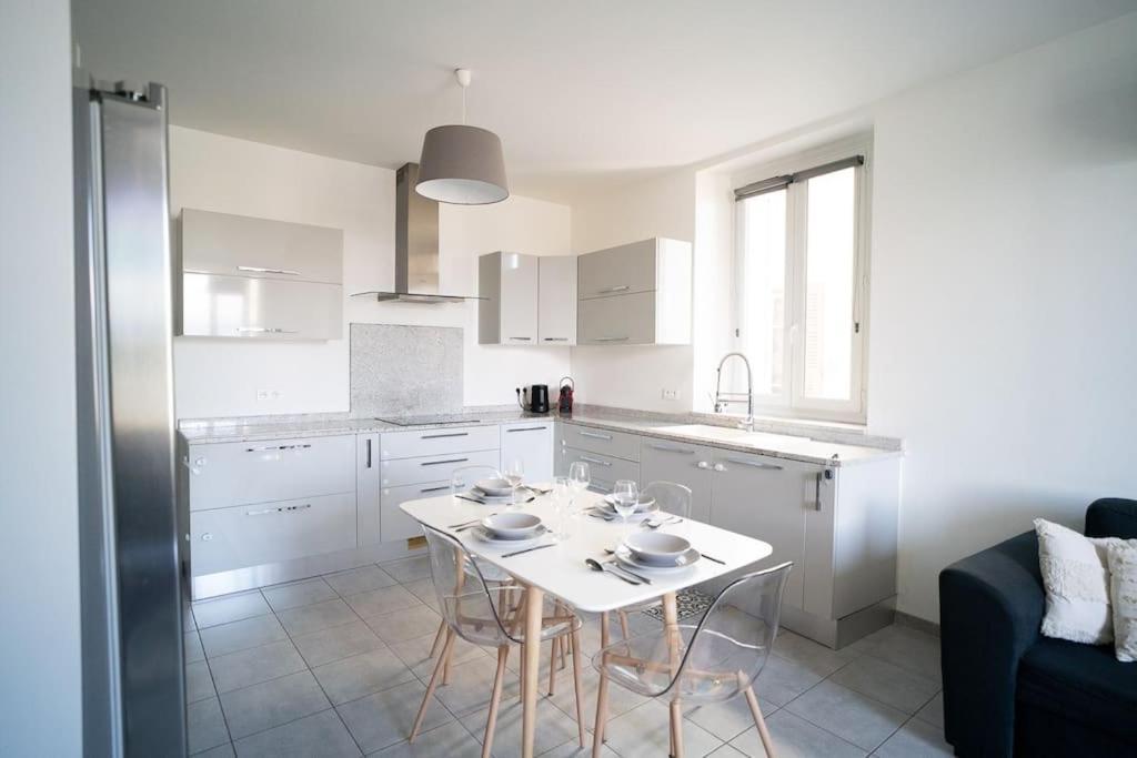 אז'אקסיו Appartement T4 Vue Mer Proche Gare Et Centre Ville מראה חיצוני תמונה